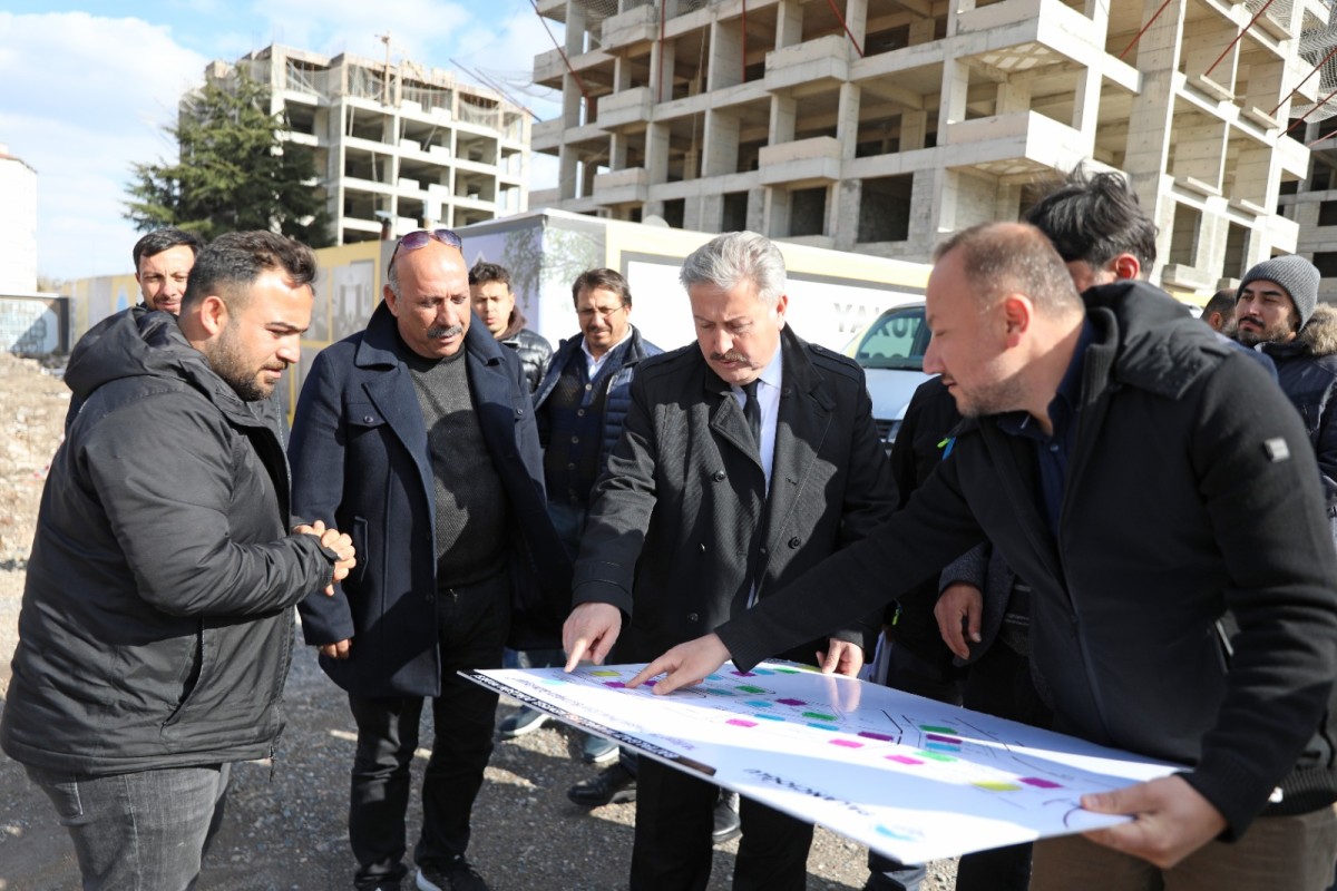 BATTALGAZİ MAHALLESİ KENTSEL DÖNÜŞÜM BLOKLARI HIZLA İLERLİYOR