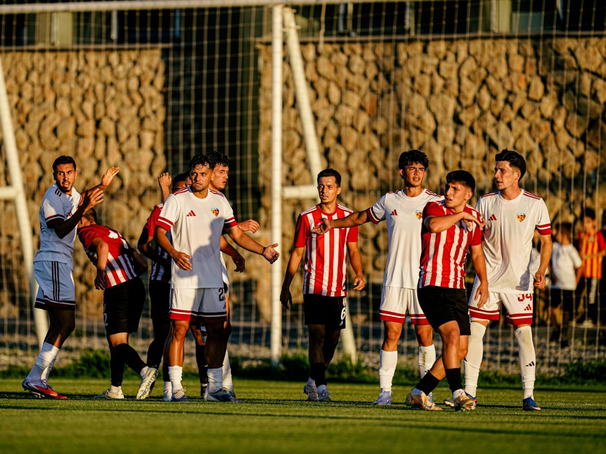 KAYSERİSPOR, SİVASSPOR MAÇl TARAFTAR VE BASlNA KAPALI OYNANACAK 